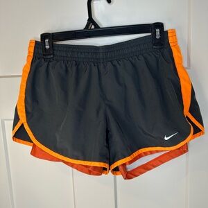 Nike Dri-FIT‎ Black Orange 2-in-1 Running Shorts Lined Size M